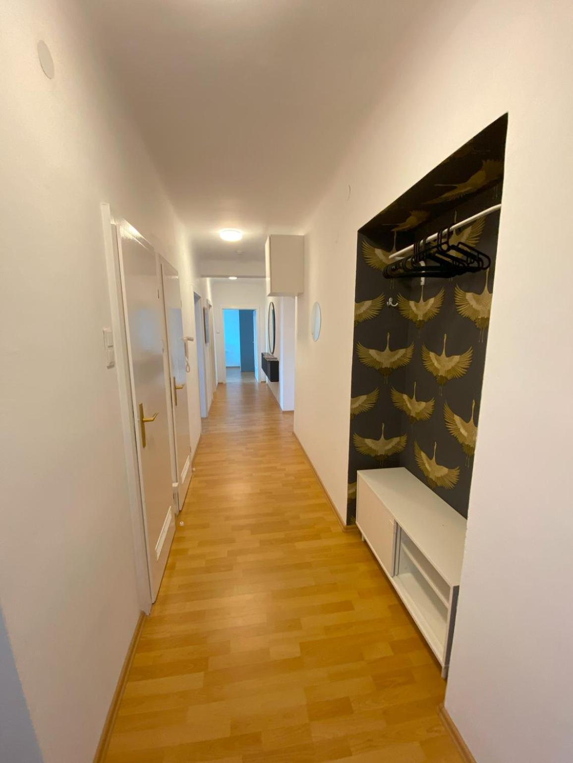 Anzotika Central Apartment, Вена Экстерьер фото