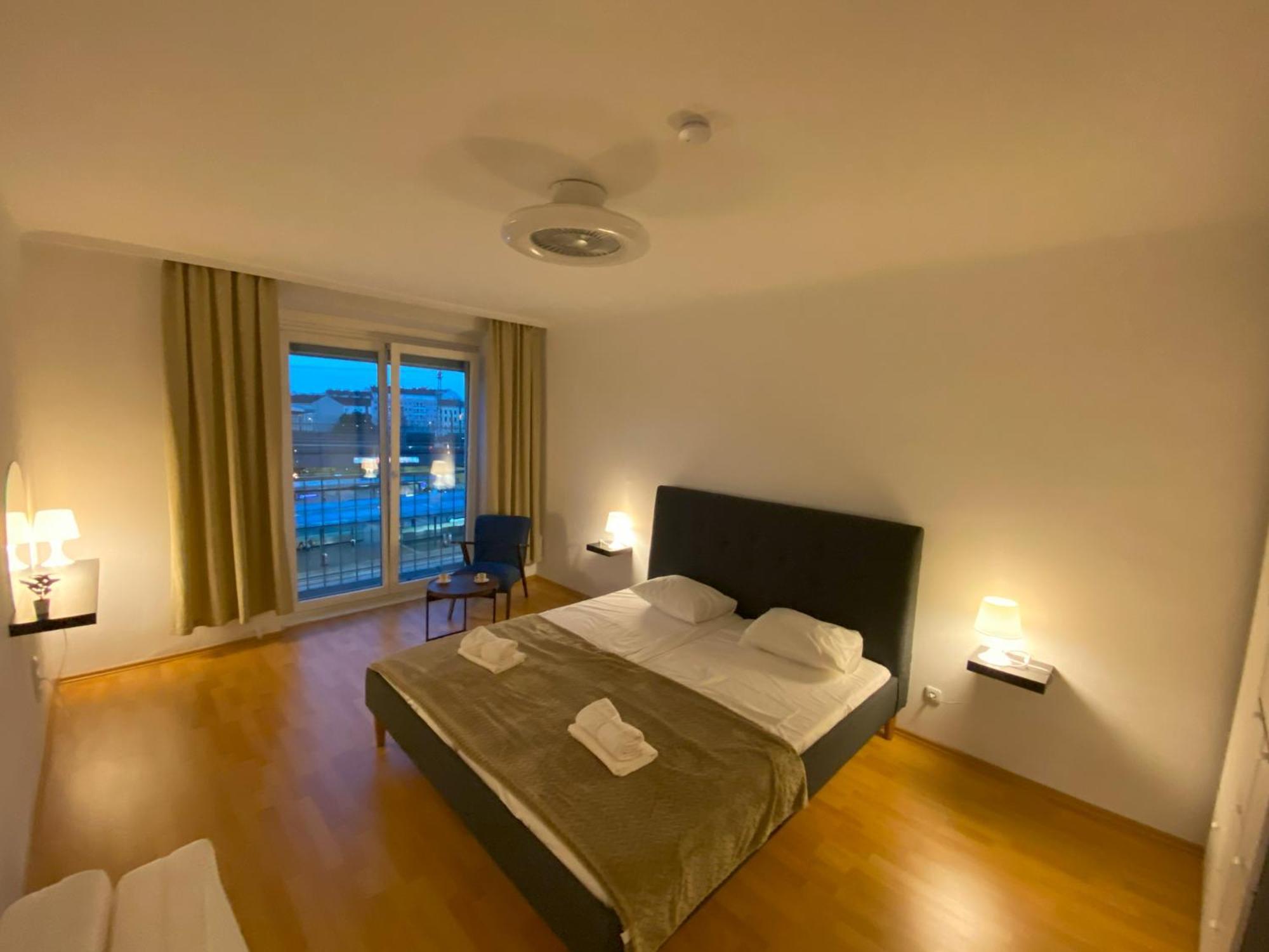 Anzotika Central Apartment, Вена Экстерьер фото