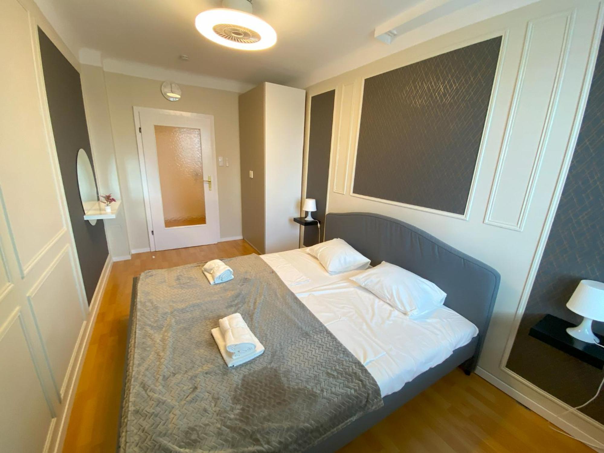 Anzotika Central Apartment, Вена Экстерьер фото